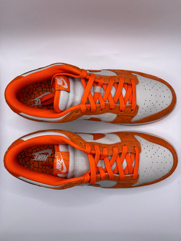 Nike dunk low light bone & safety orange